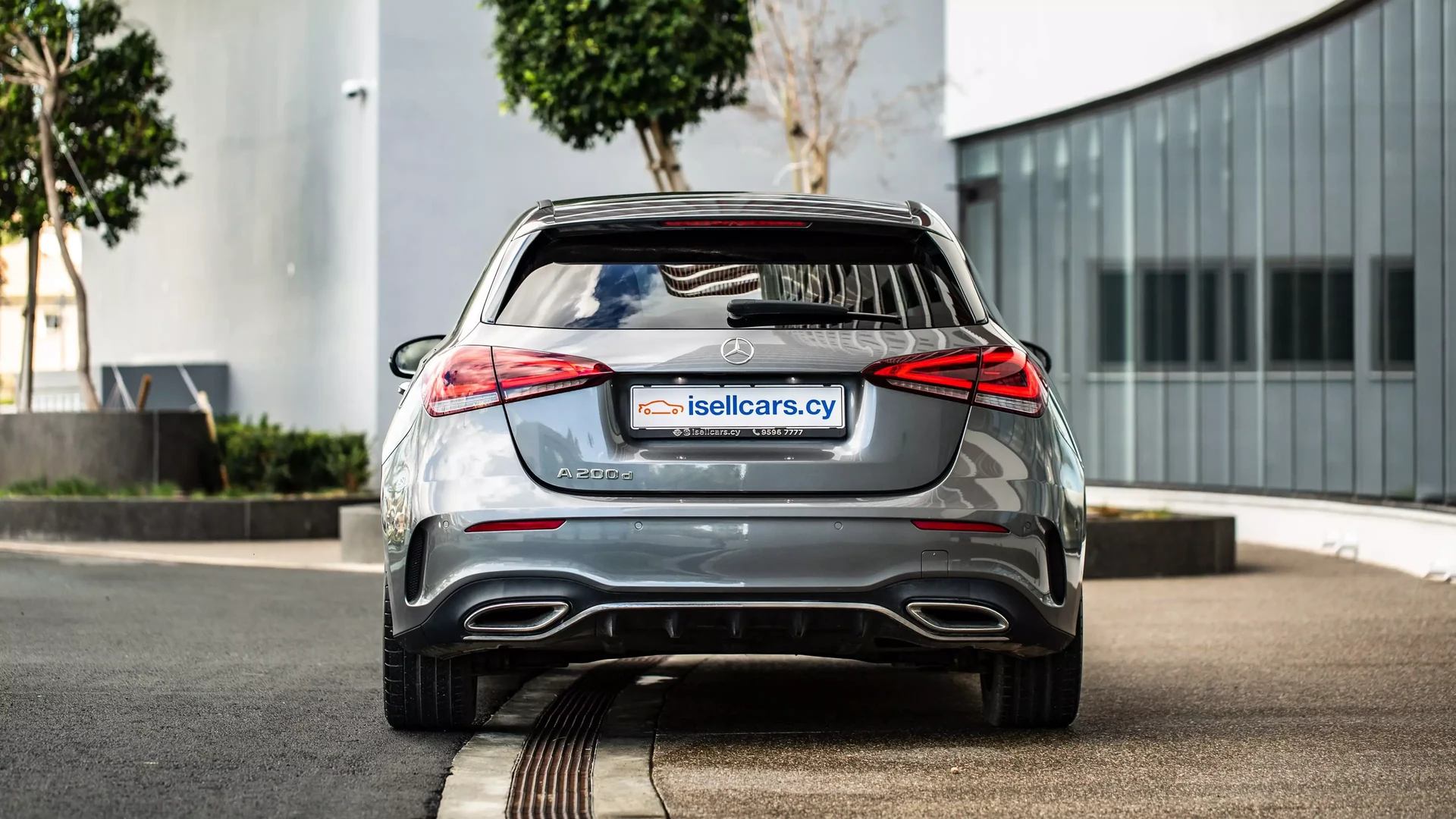 Mercedes-Benz A200d Hatchback #18 Фото 4