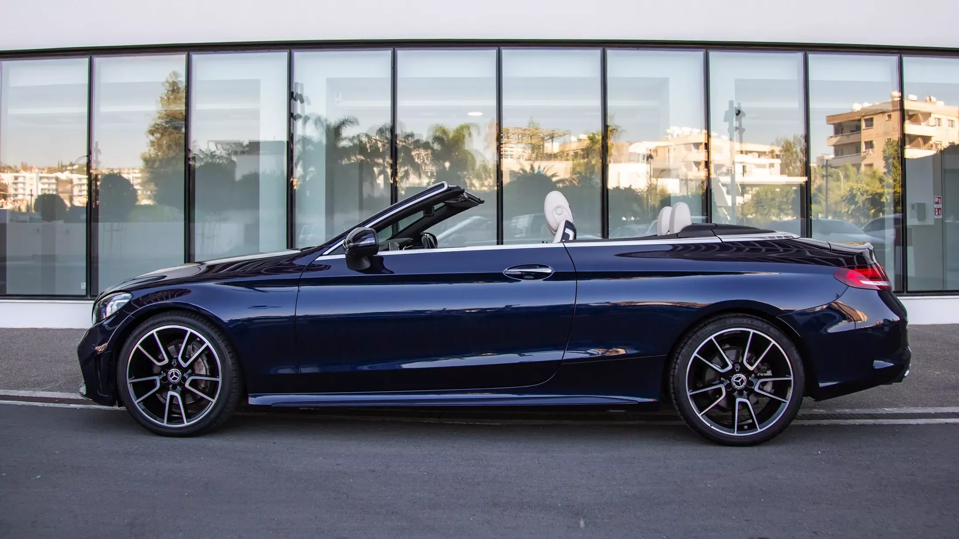 Mercedes-Benz C220d Convertible Premium Plus #43 Photo 15