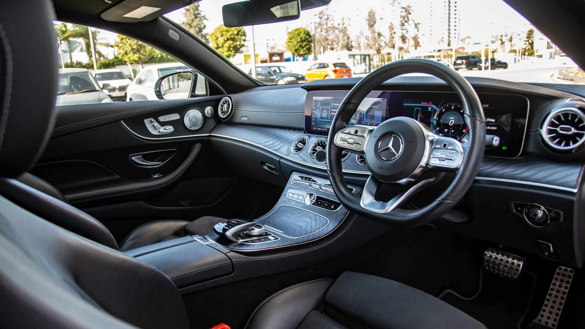 Mercedes-Benz E220d Coupe Premium Plus #27 Фото 8