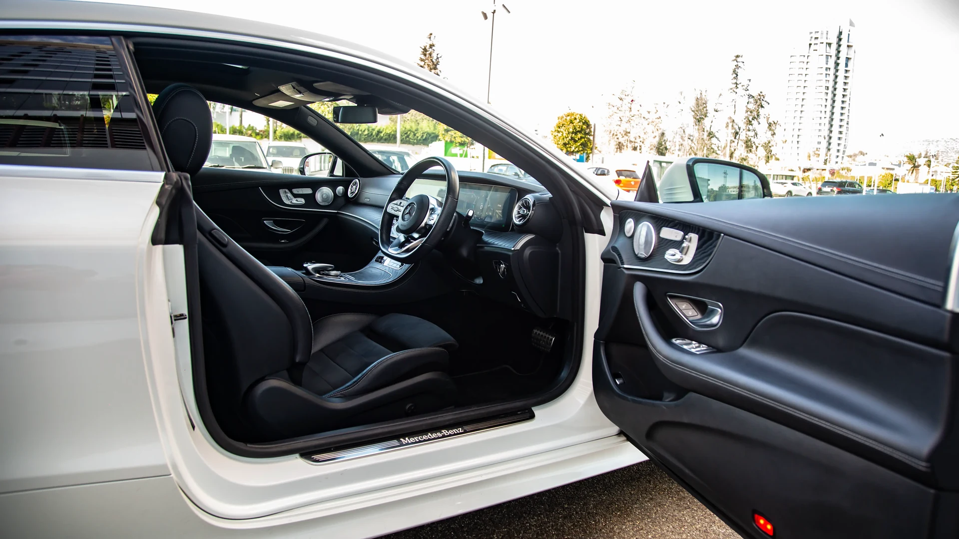 Mercedes-Benz E220d Coupe Premium Plus #27 Фото 7