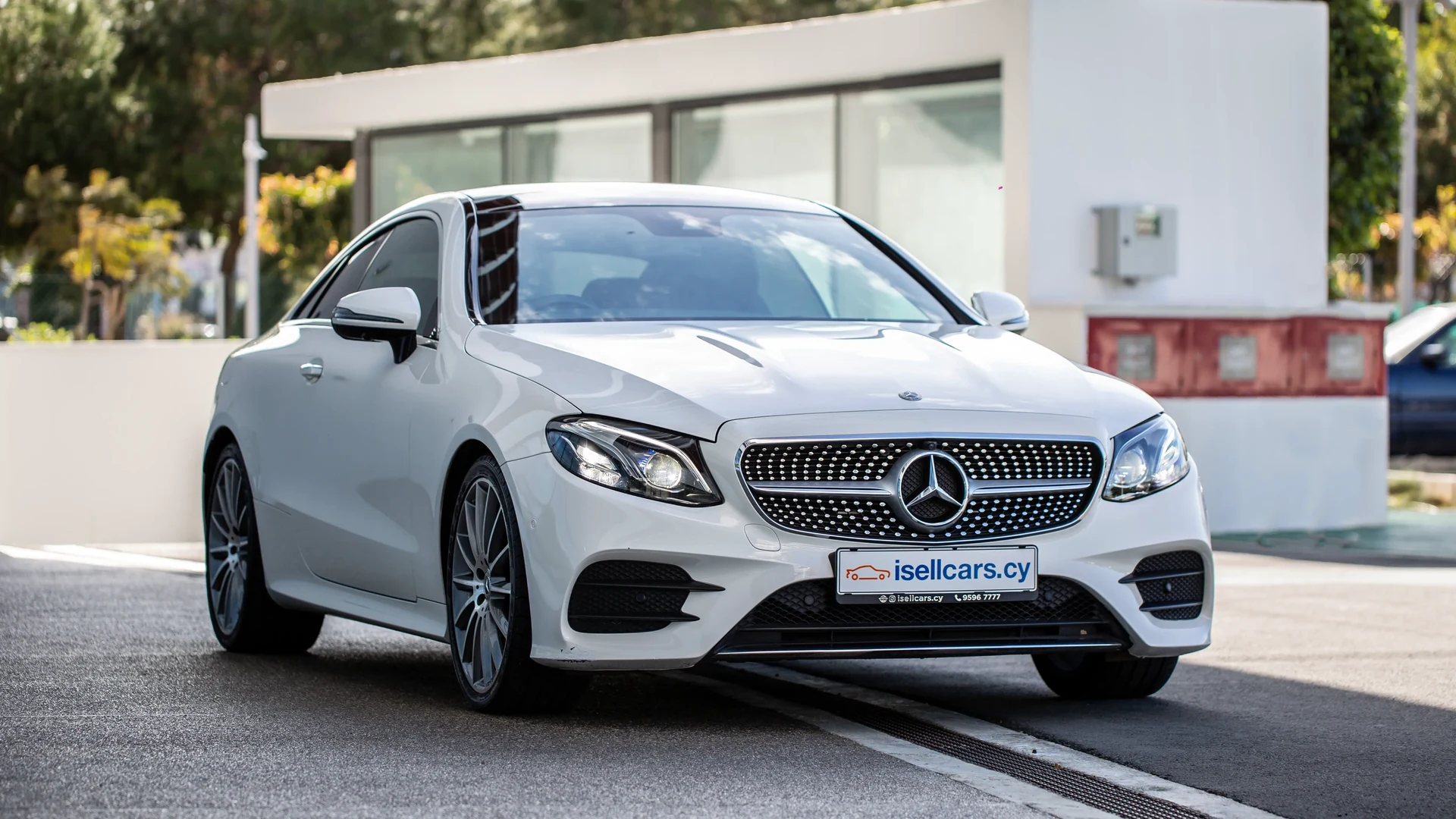 Mercedes-Benz E220d Coupe Premium Plus #27 Фото 5