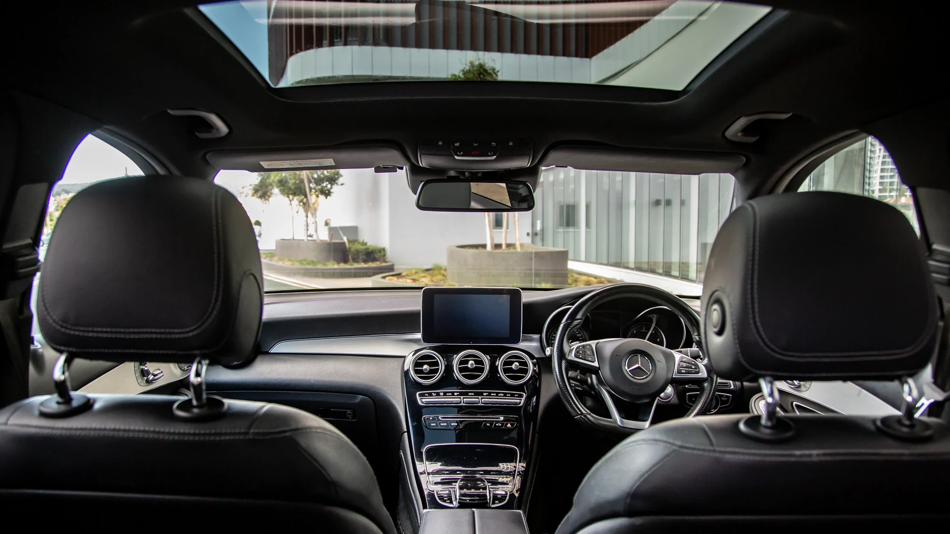 Mercedes-Benz GLC 250d Premium Plus #20 Photo 8