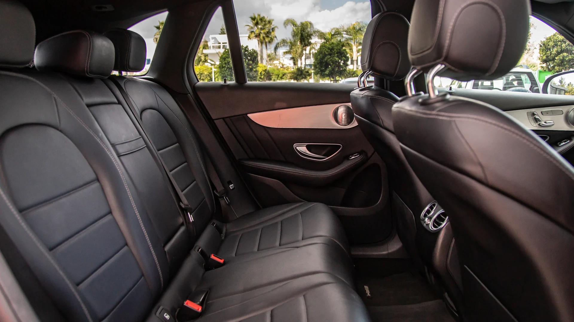 Mercedes-Benz GLC 250d Premium Plus #20 Photo 9