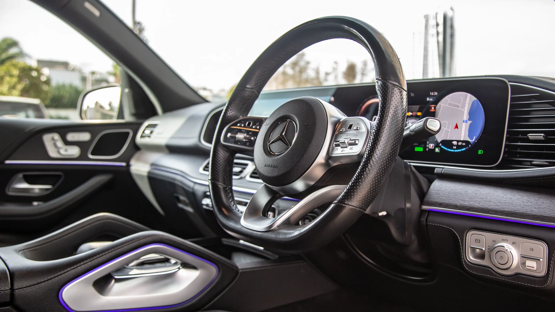 Mercedes-Benz GLE 350 de AMG Premium #37 Photo 8