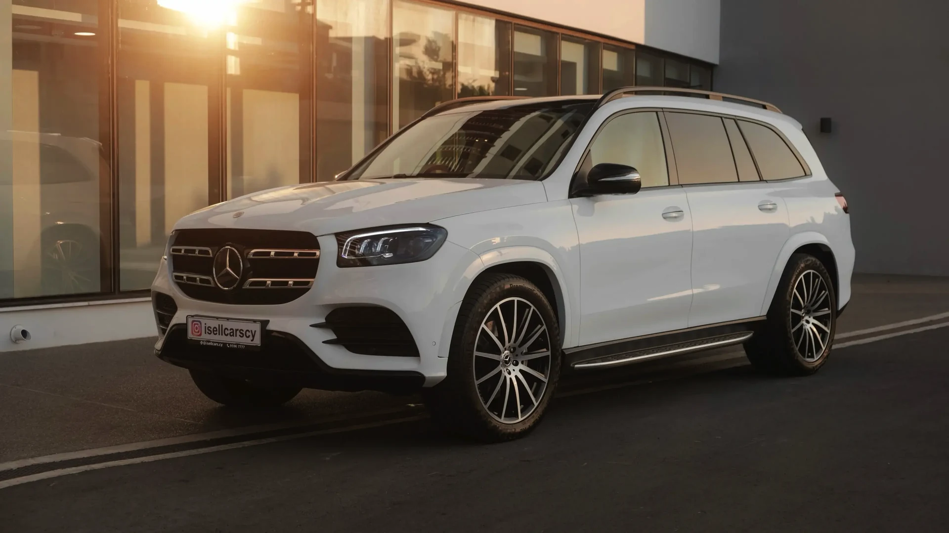 Mercedes-Benz GLS 400d Premium Plus #25 Фото 1