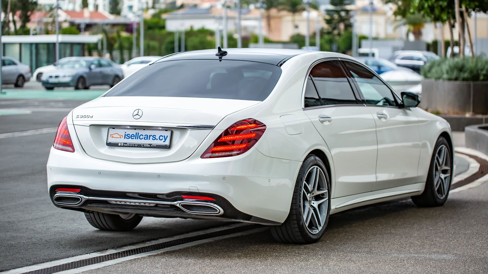 Mercedes-Benz S350d AMG Premium #46 Photo 6