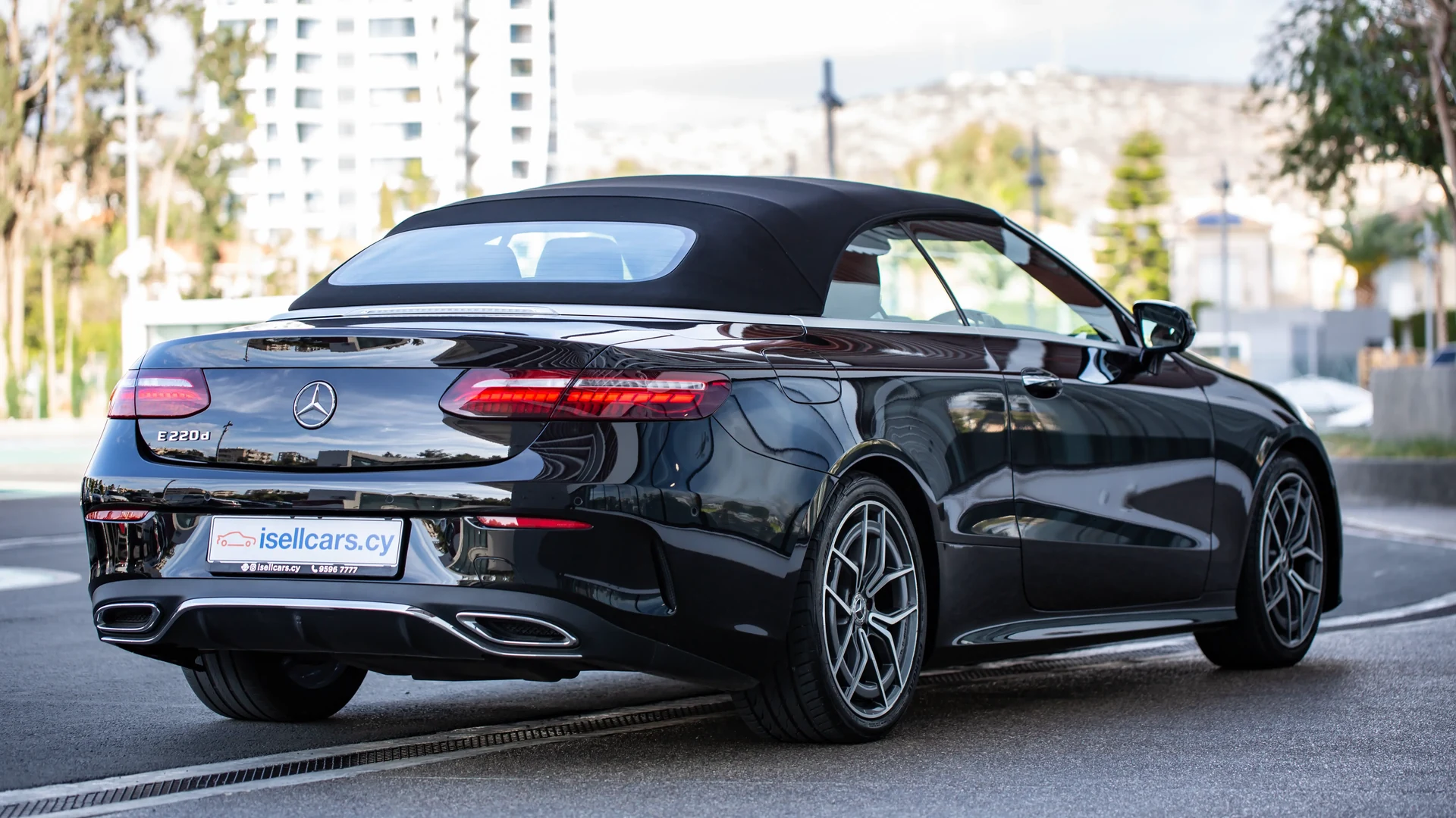 Mercedes-Benz E220d Convertible Premium #5 Фото 6