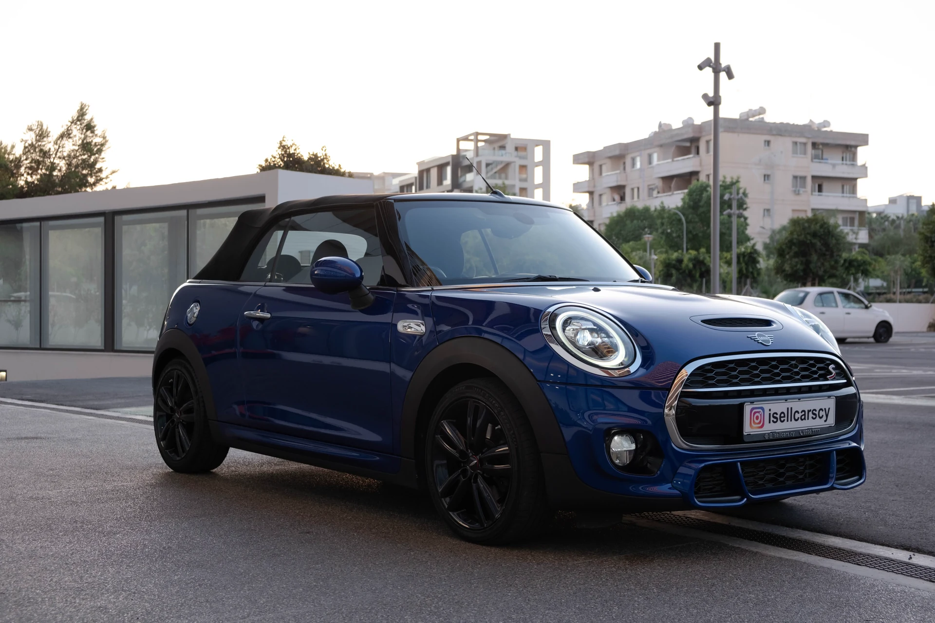 MINI Cabrio Cooper S #17 Фото 2