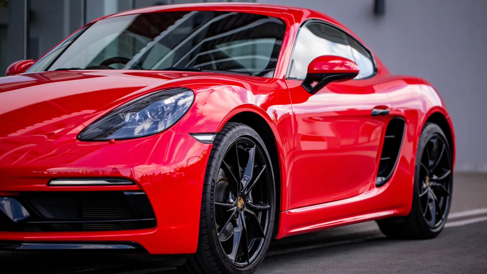 Porsche 718 Cayman #39 Photo 13