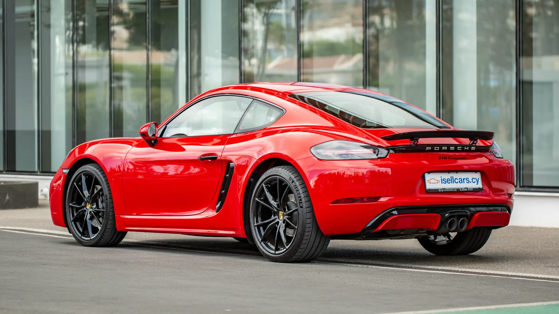 Porsche 718 Cayman #39 Photo 2