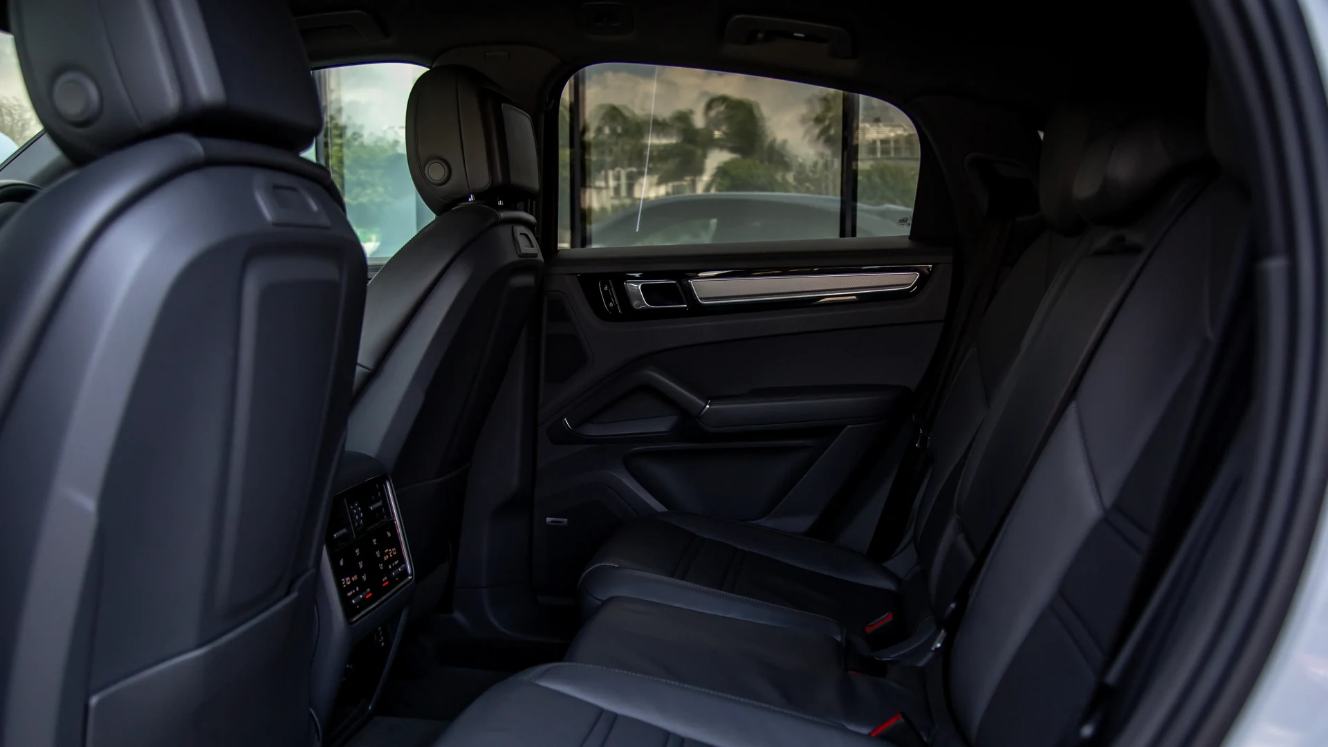 Porsche Cayenne Coupe #22 Фото 10