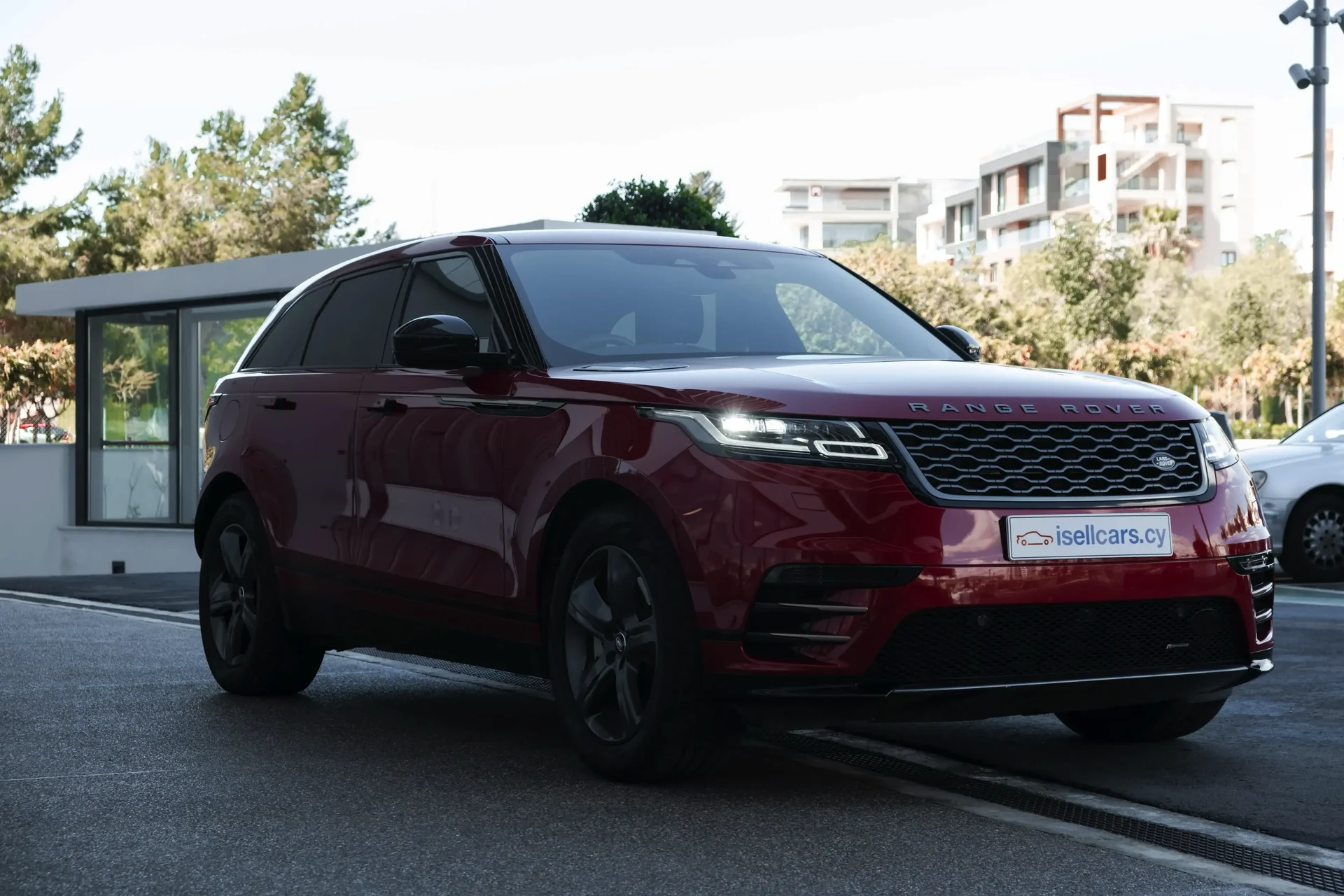 Range Rover Velar R-Dynamic D300 S #26 Photo 3