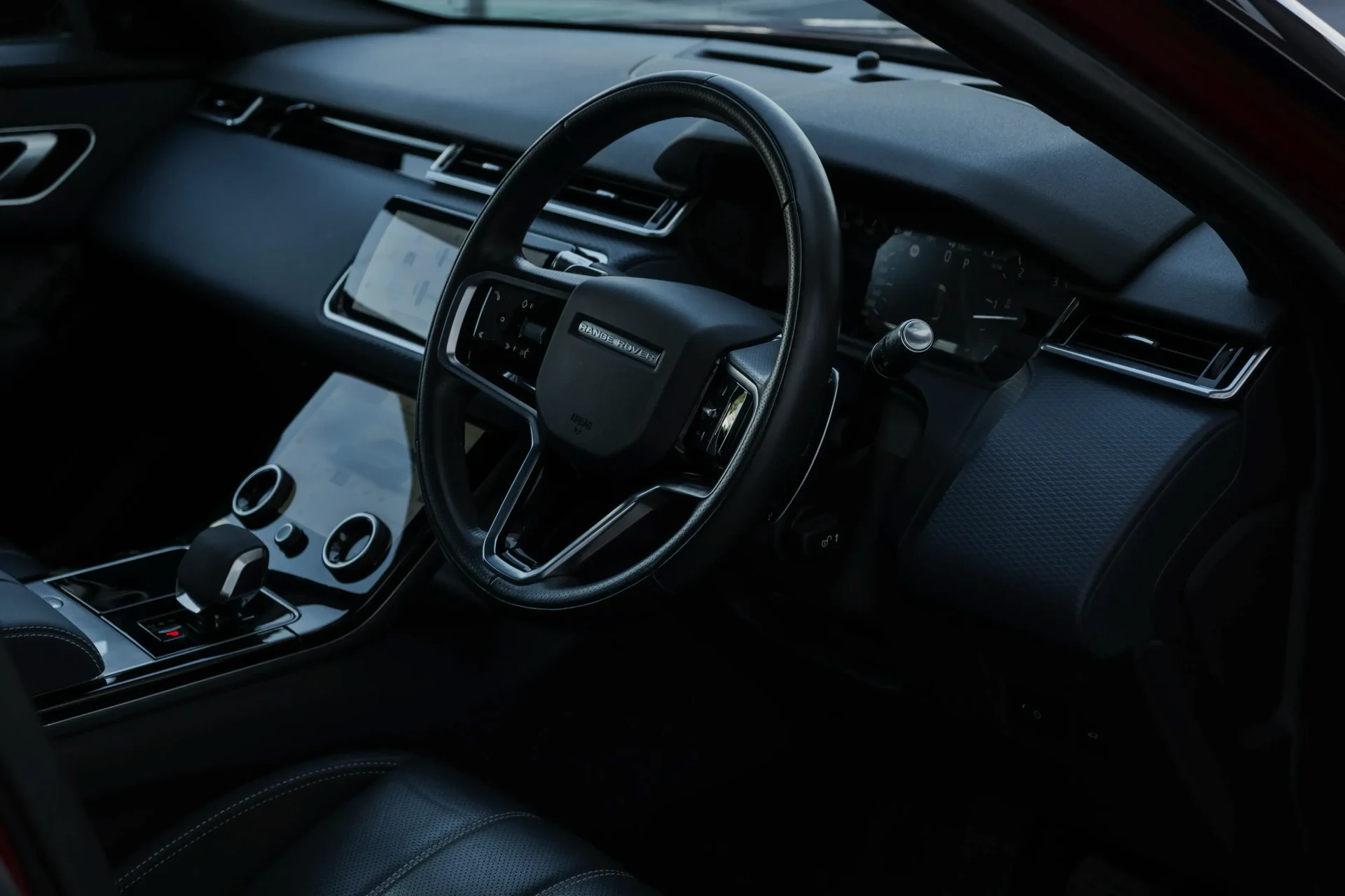 Range Rover Velar R-Dynamic D300 S #26 Photo 5