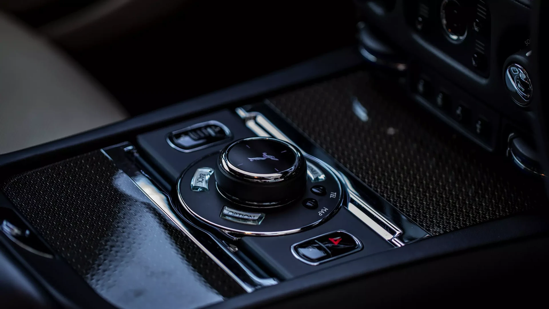 Rolls-Royce Wraith Black Badge #44 Фото 14