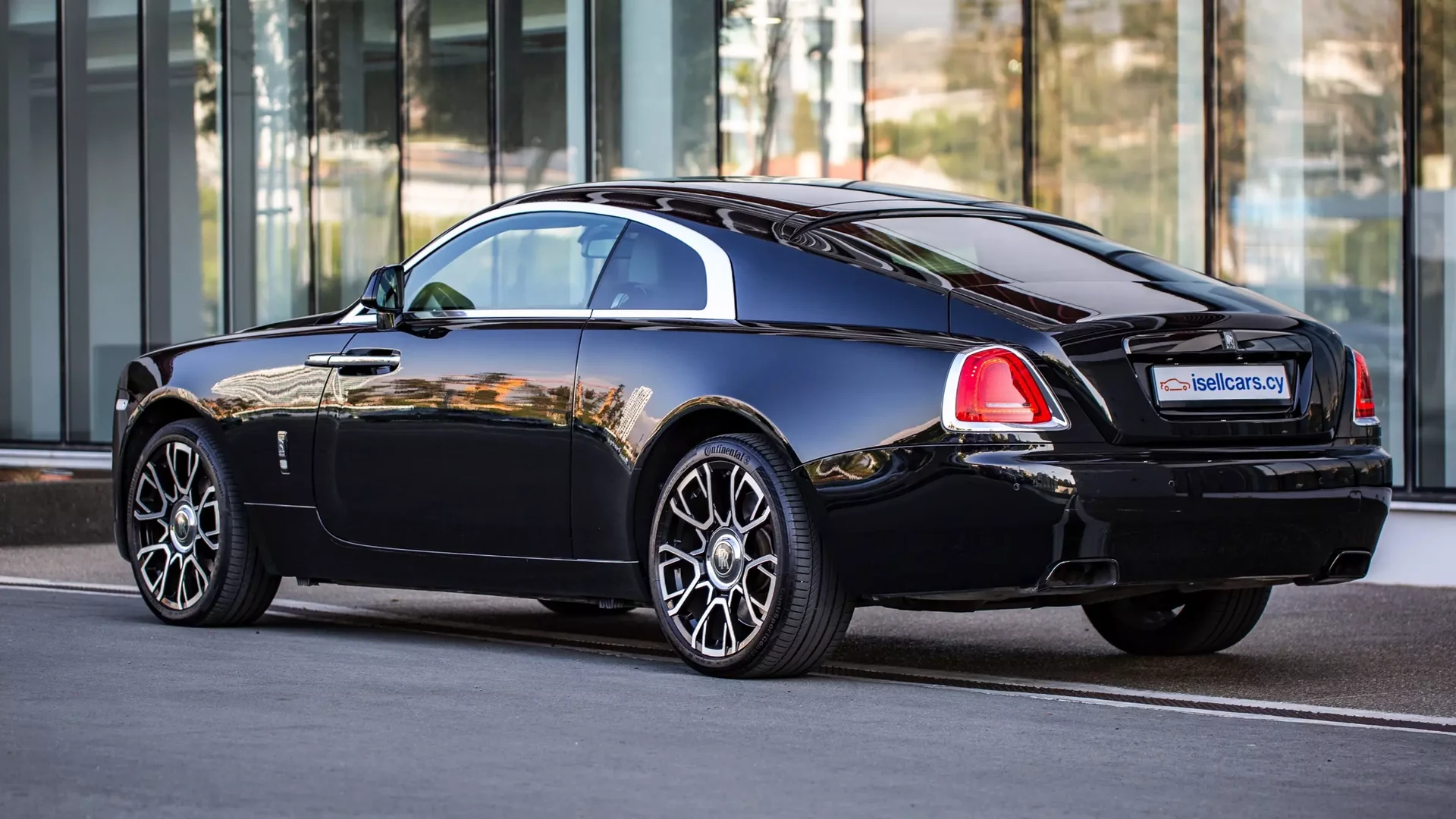 Rolls-Royce Wraith Black Badge #44 Фото 2