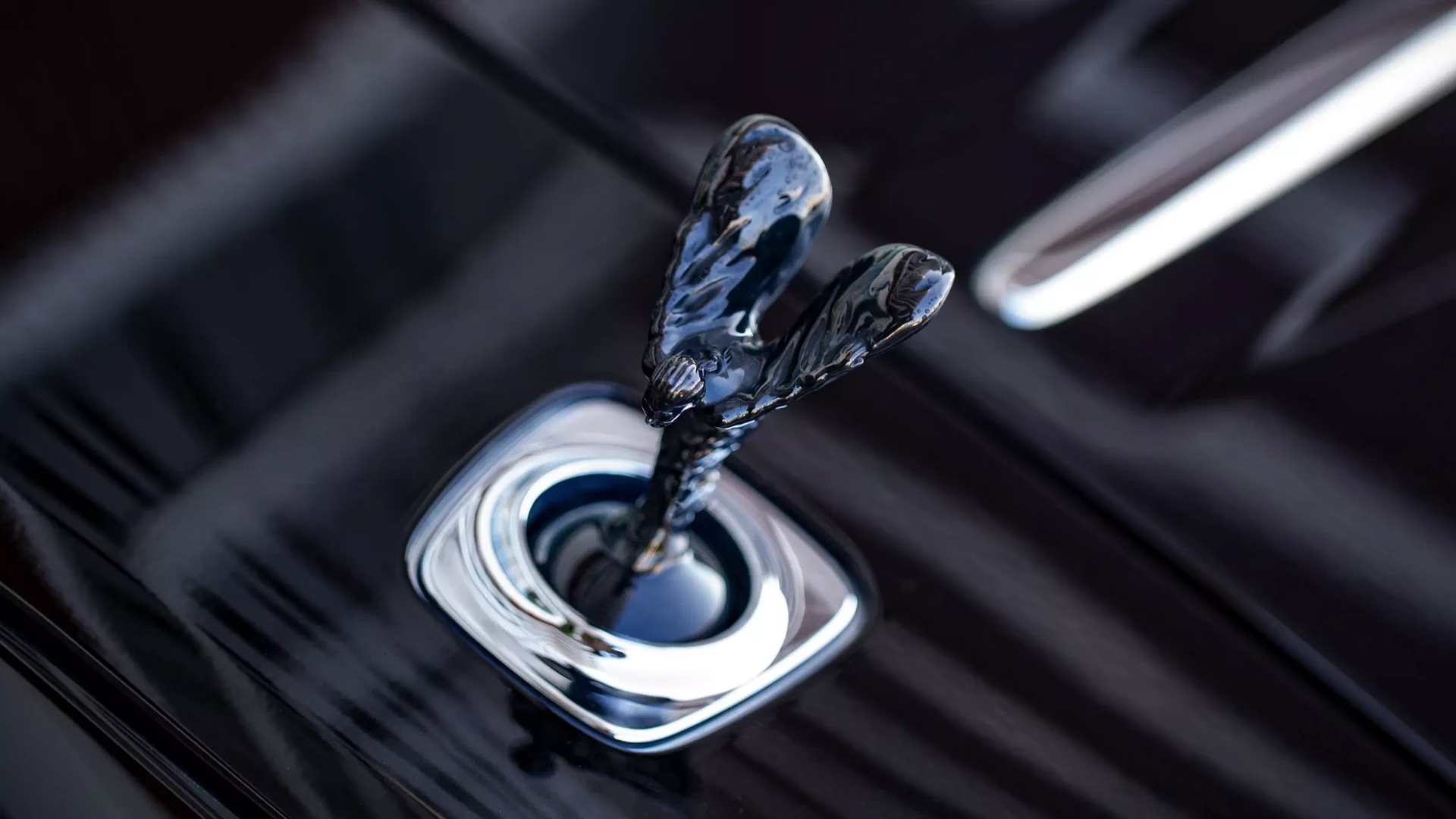 Rolls-Royce Wraith Black Badge #44 Фото 21