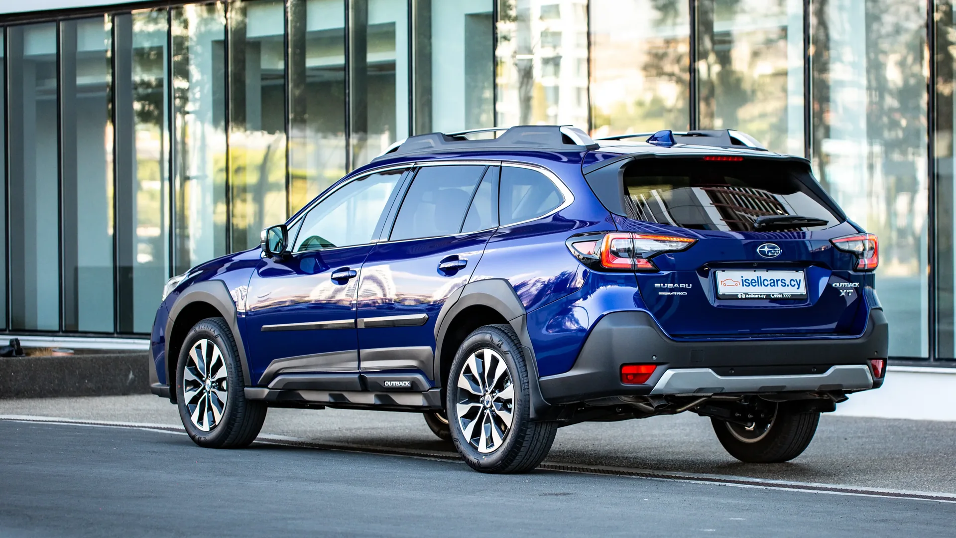 Subaru Outback Touring XT #42 Photo 2