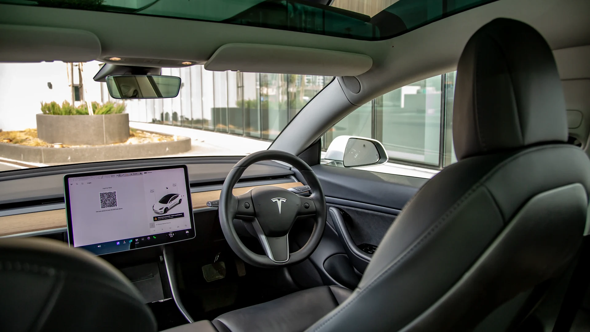 Tesla Model 3 Standard Plus #31 Фото 7